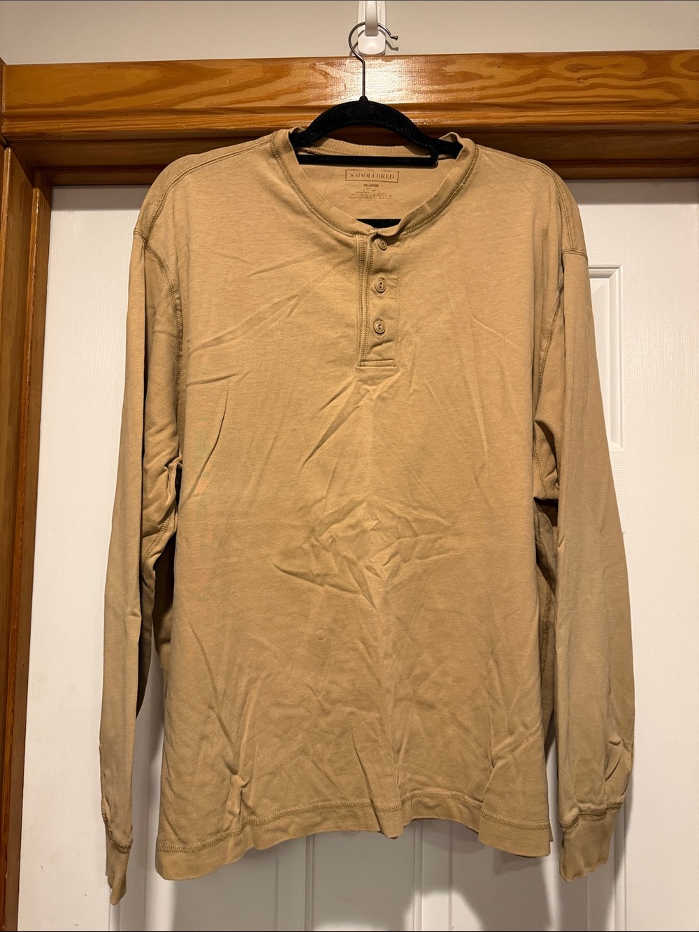 Saddlebred Long-Sleeve Henley in Tan